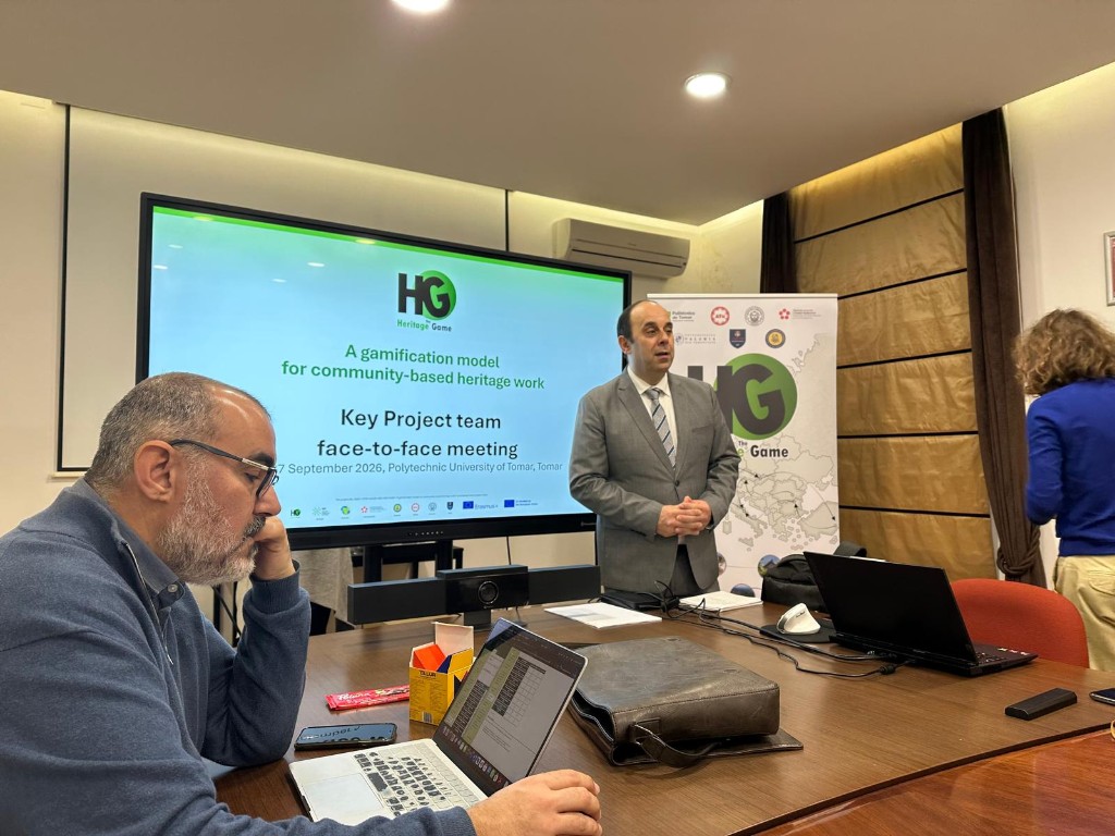 Project presentation during the Heritage Game transnational meeting in Tomar